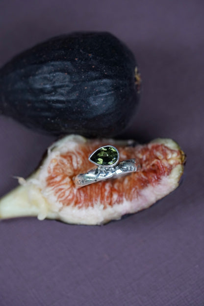 Riverbed Relic Ring/Moldavite - Size 7.5
