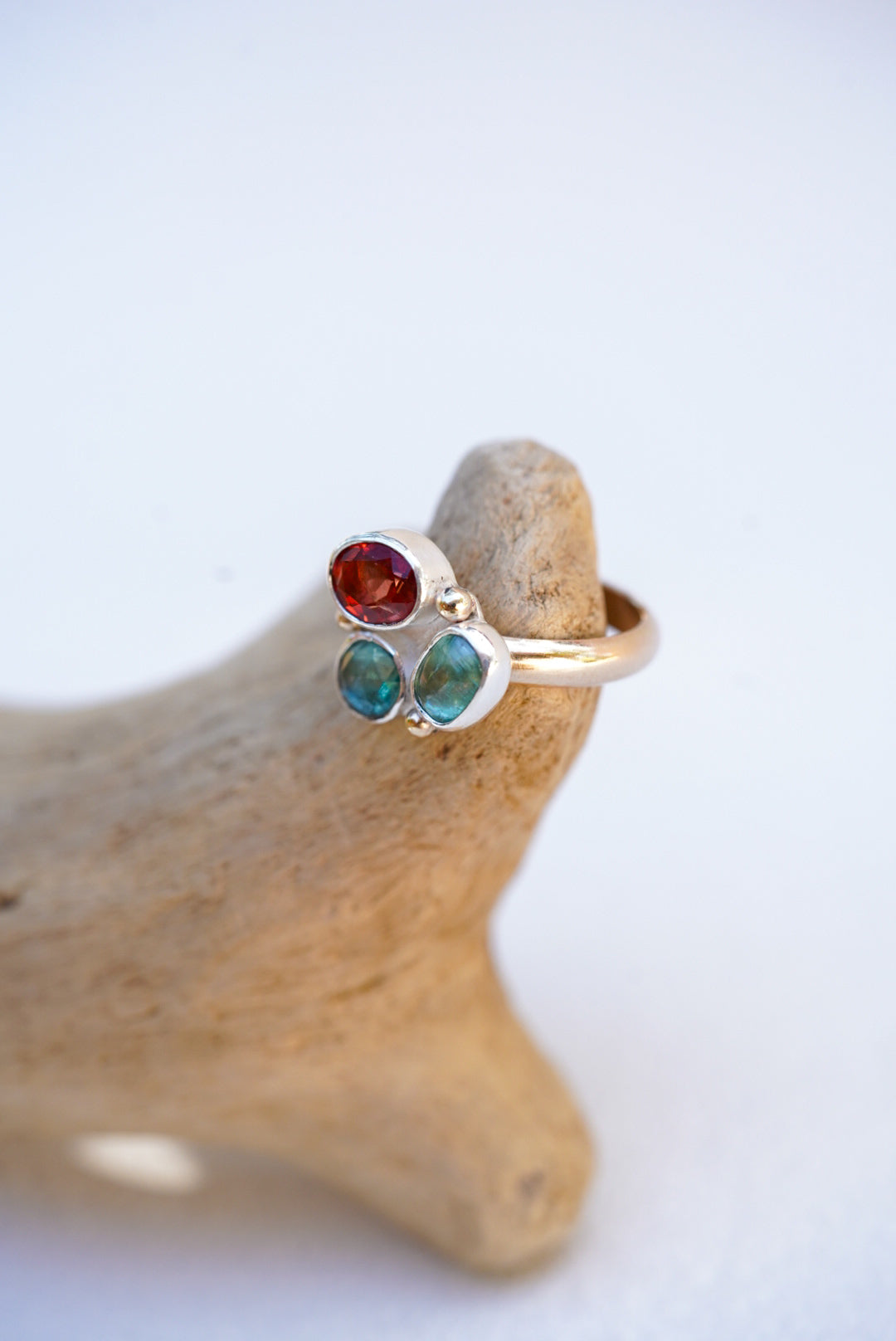 Sunstone + Kyanite Ring - Size 7.5