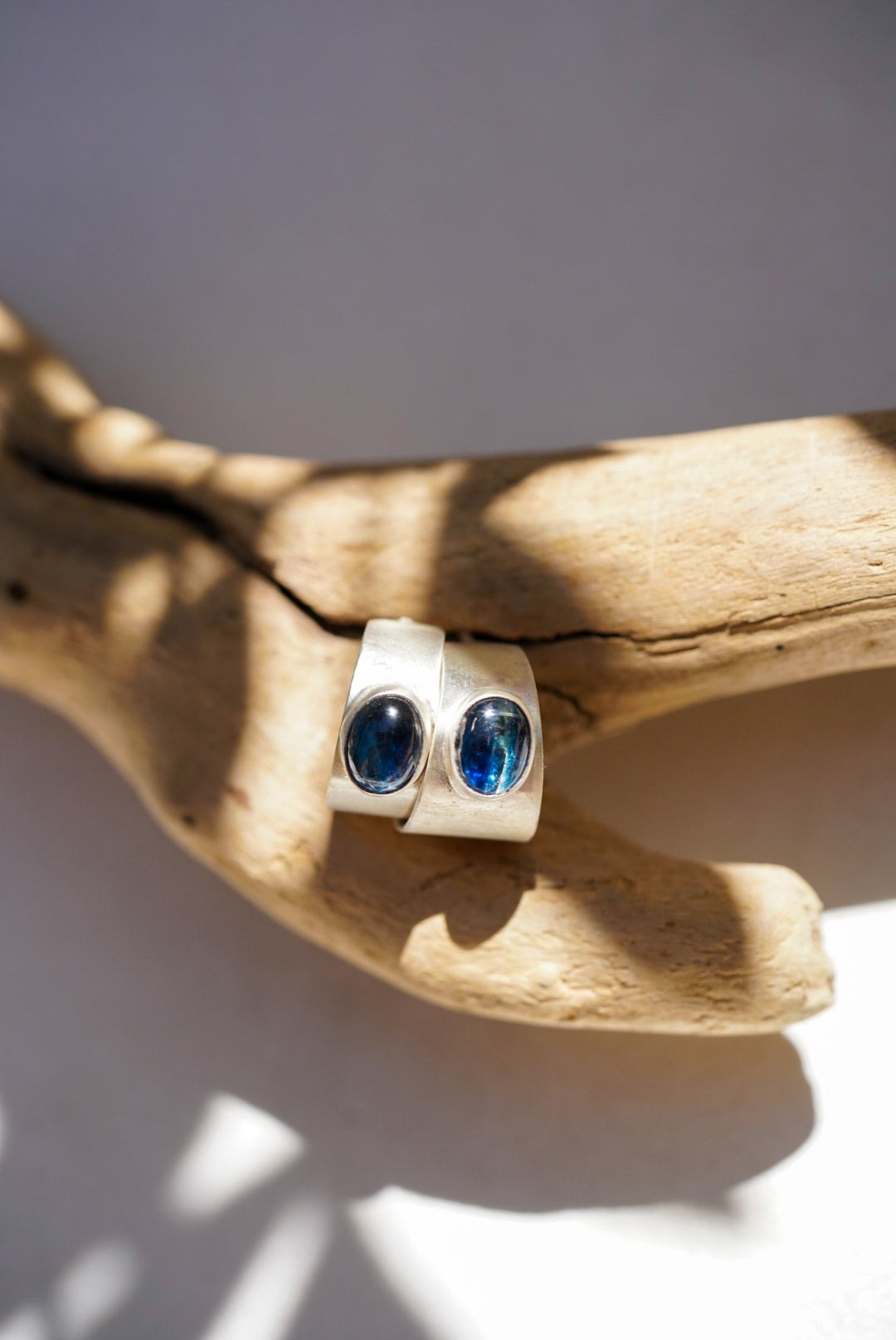 MEANDER Hoops
